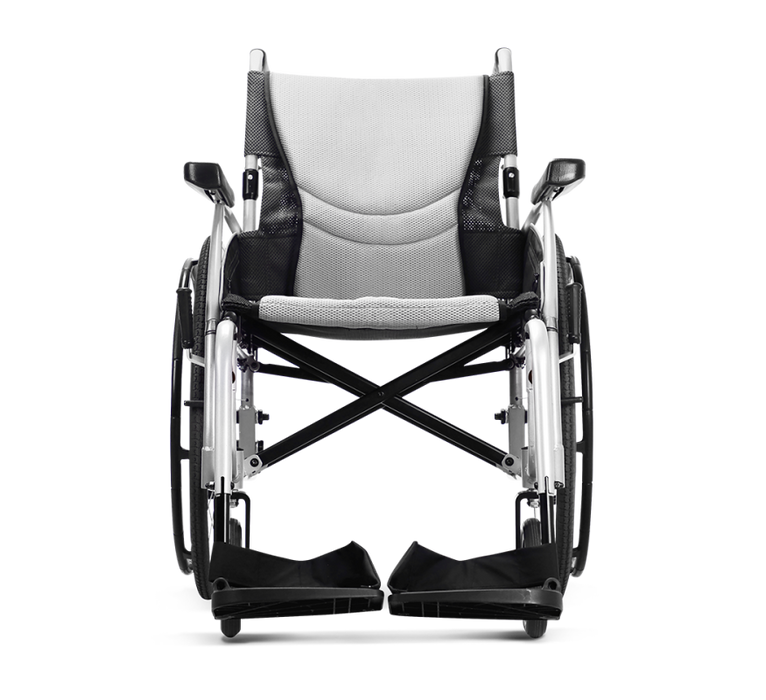 Karma Ergo 3 wheelchair front view